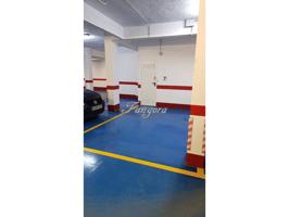 Estupenda parcela de garaje con trastero en Bidebarri photo 0