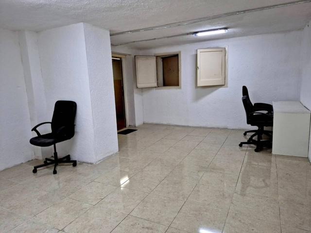 OFICINA, LOCAL, ESTUDIO en SANTA COLOMA DE GRAMANET, BARCELONA photo 0