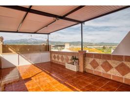 CASA EN ESQUINA, VÉLEZ-MÁLAGA. 2D+1B+2ASEOS+TRASTERO+TERRAZA photo 0