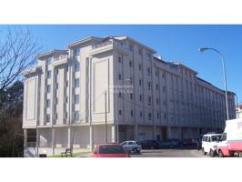 SE VENDE BAJO COMERCIAL CON AMPLIO ESCAPARATE Y BUENAS VISTAS. photo 0