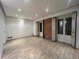 Venta de piso en Madrid Capital photo 0