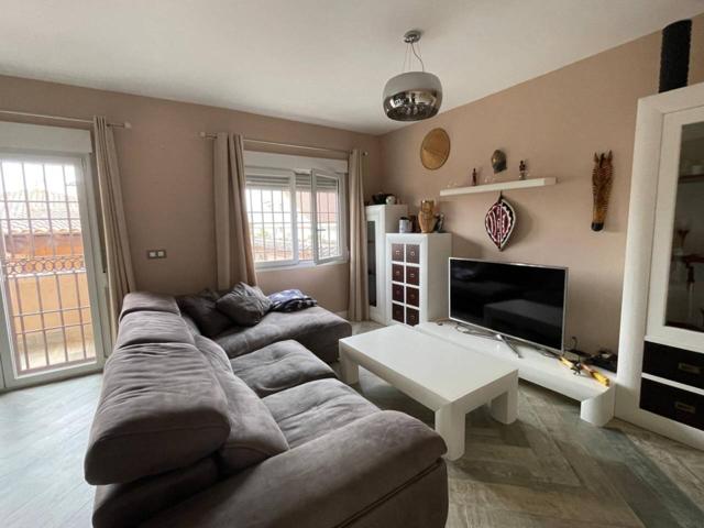 Venta de Chalet Adosado en Recas photo 0