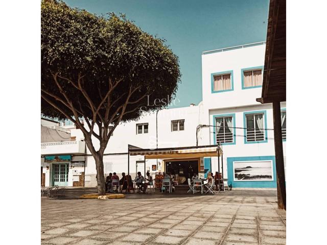 TRASPASO DE NEGOCIO EN EL CORAZÓN DE CORRALEJO photo 0
