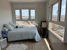 Piso TOTALMENTE REHABILITADO en venta en Vic. photo 0