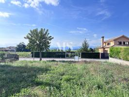 Venta de terreno en Perafita photo 0