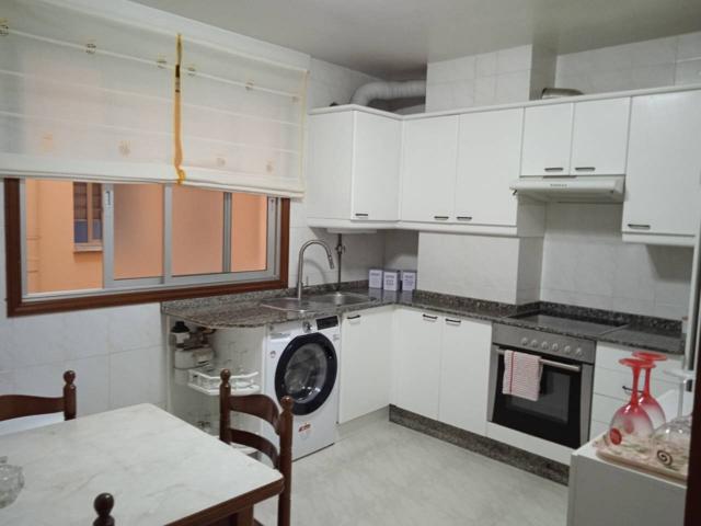 Piso en venta en Arteixo photo 0