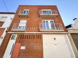 EDIFICIO DE 3 PISOS Y PARKING EN VENTA EN LA CREU ALTA, SABADELL (BARCELONA) photo 0