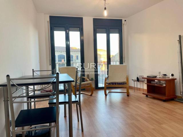 VENTA DE APARTAMENTO EN SUNYER CON DOS PARKINGS photo 0