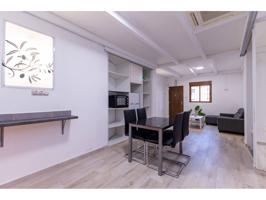 Local a la venta en Mislata photo 0