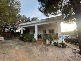 Chalet a la venta en Pedralba photo 0