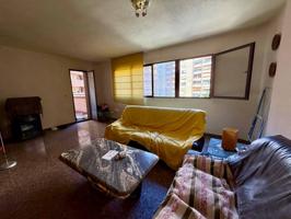 Venta de un piso en València Capital photo 0