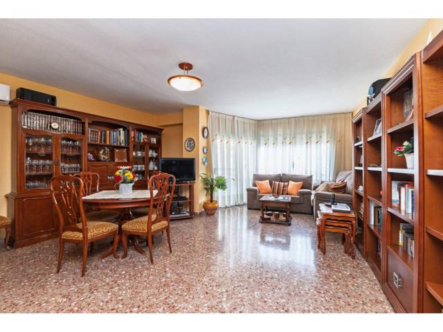 Venta de piso en Valencia Capital, el Campanar photo 0