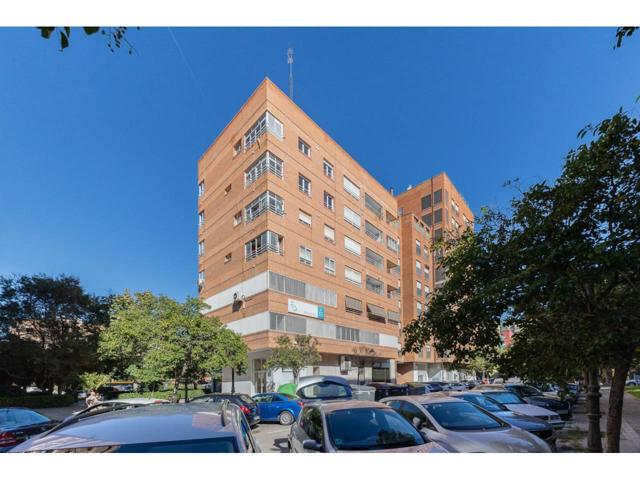 Venta de un piso en La Llum, València Capital photo 0