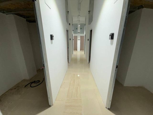 Venta - Local comercial en València Capital photo 0