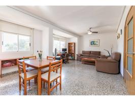 Venta de piso en Burjassot photo 0