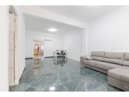 Casa en venta en L'Alcúdia photo 0