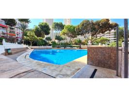 Piso de 3 dormitorios en Benidorm photo 0