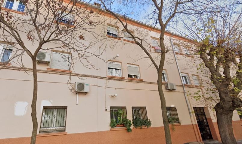 Piso en alquiler en Calle Acosta Inglot s-n, San Ildefonso, Granada photo 0