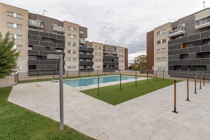 Piso en venta en Alhendín de 83 m2 photo 0