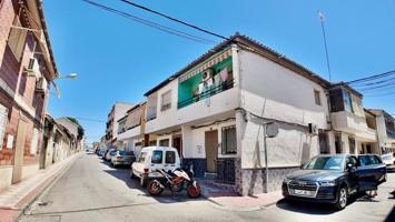 Casa - Chalet adosado en venta en Calle San Pablo 18 Atarfe photo 0