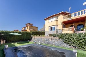 Casa - Chalet en venta en Albolote de 152 m2 photo 0
