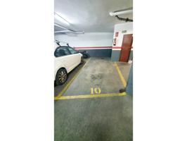 plaza de garaje en zona de Vilapicina para coche grande photo 0