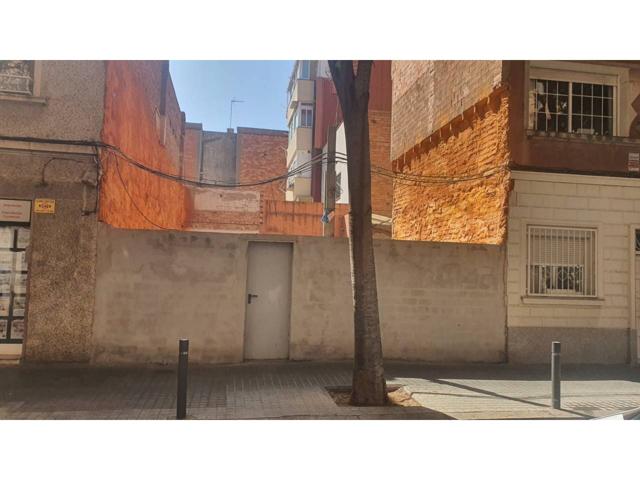 solar en venta de 90m2 en Nou Barris photo 0