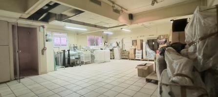 Almacén En venta en Centre, Esplugues De Llobregat photo 0