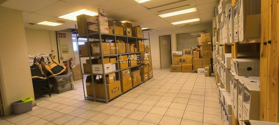 Oficina En venta en La Plana, Esplugues De Llobregat photo 0