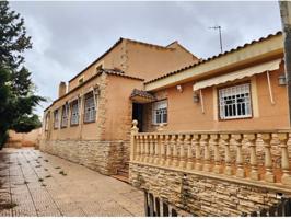 Espectacular chalet en venta!! photo 0