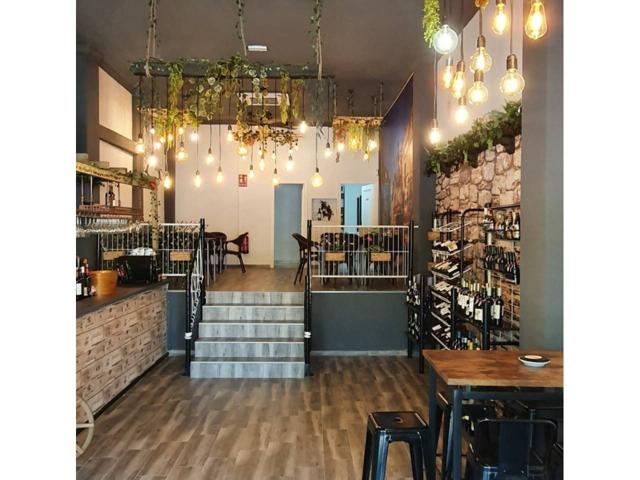 TRASPASO Vinoteca cervecería 'Bouquet' SIN COCINA Local de 120 m² photo 0