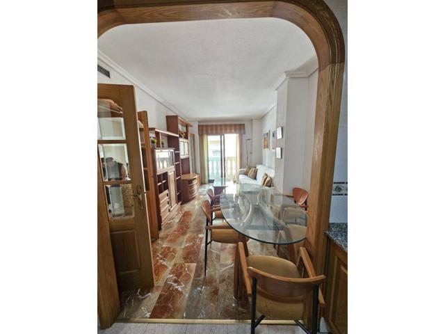 Apartamento de 2 dormitorios en el corazón de Alicante – Calle Castaños photo 0