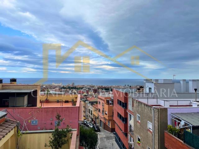 Piso En venta en Mataró photo 0