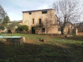 Casa En venta en La Bisbal d'Empordà photo 0