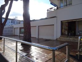 Local En venta en Palafrugell photo 0