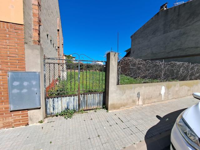 Terrenos Edificables En venta en Mont-ras photo 0