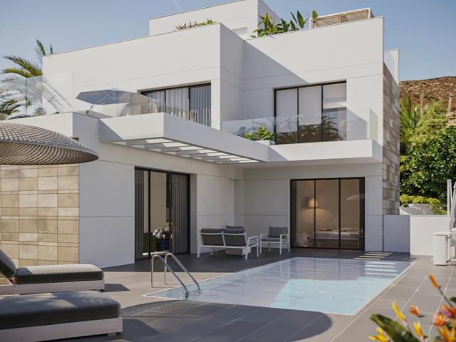Villa En venta en El Campello photo 0