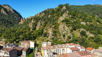 Bajos con jardin - Ribes de Freser photo 0