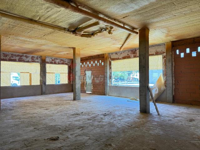 Local en alquiler en Torrejón de Ardoz de 130 m2 photo 0