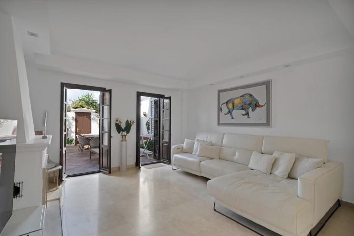 Unifamiliar Pareada En venta en Villacana - Costalita - Saladillo, Estepona photo 0