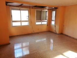 Piso En venta en Vila-real photo 0