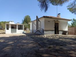 SE VENDE PARCELA EN MONTALVOS photo 0