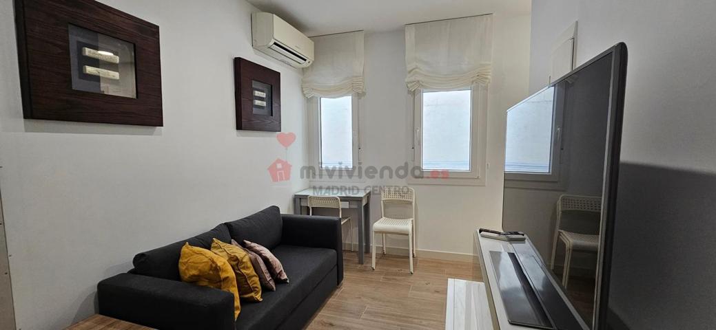 Apartamento en alquiler en Madrid de 35 m2 photo 0