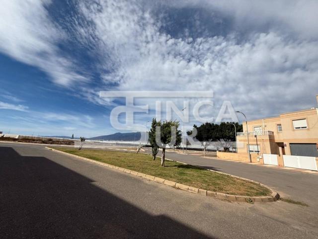 Venta de Casa Alquilada en Roquetas de Mar photo 0