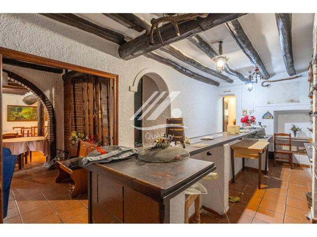 Edificio en venta en La Morera de Montsant. photo 0
