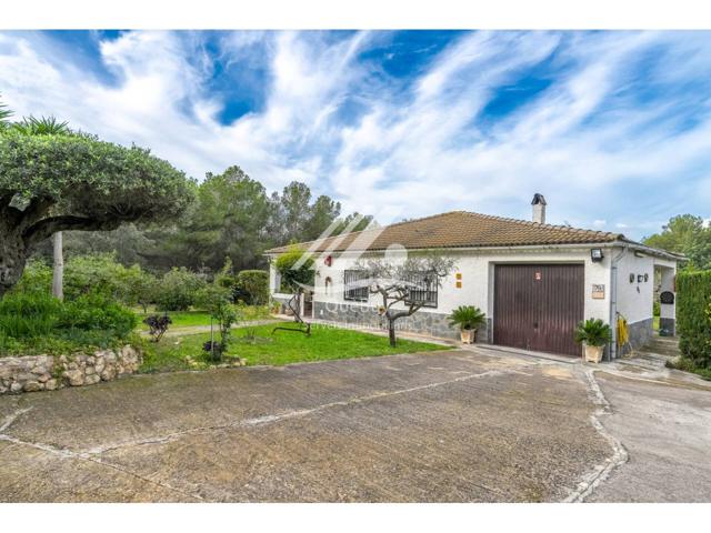 Finca rústica con vivienda urbana en venta en el Catllar. photo 0