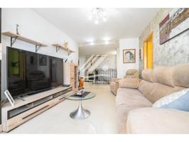 Piso dúplex en venta en La Pobla de Mafumet photo 0
