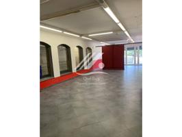 En venta dos locales comunicados en Valls photo 0