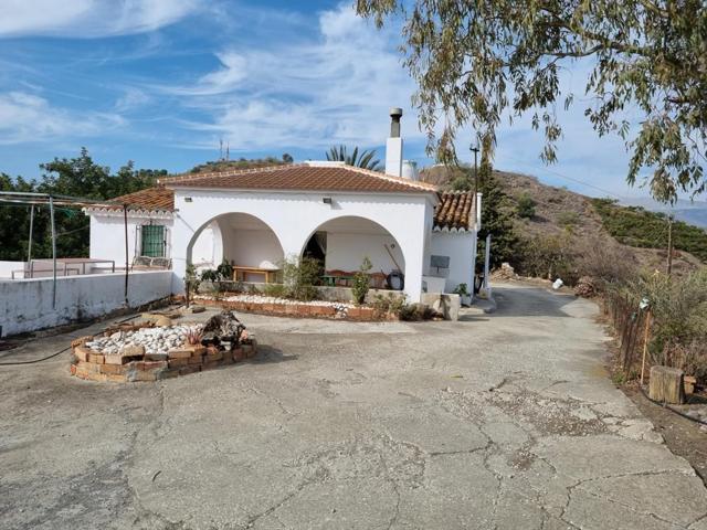 Casa En venta en Viñuela photo 0