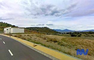 Oportunidad para promotores: Suelo urbano de 5.513,03 m2 para 4 villas independientes en Sierra Gorda photo 0